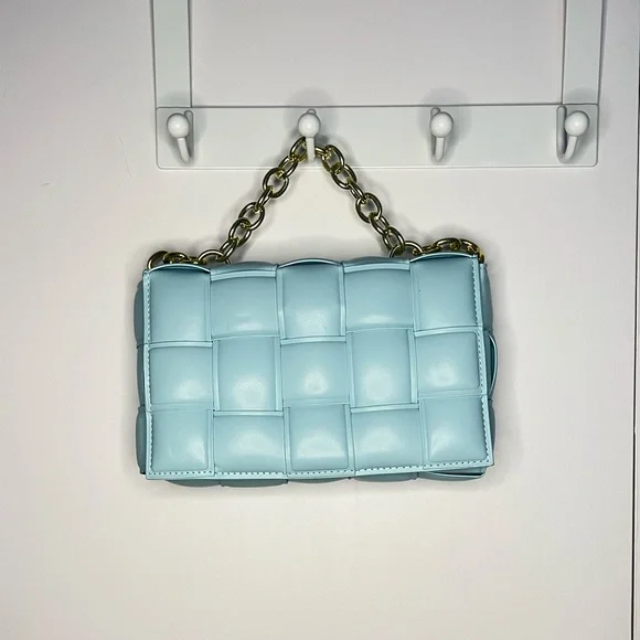 Blue purse - Picture 1 of 2